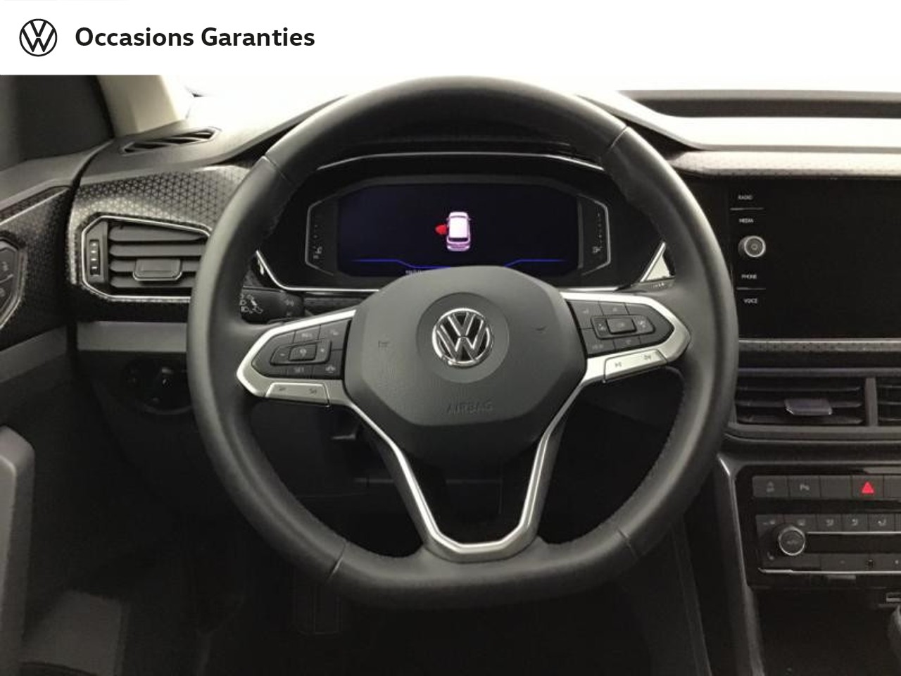 Voitures occasions VOLKSWAGEN T-CROSS Carat Villeneuve-d'Ascq