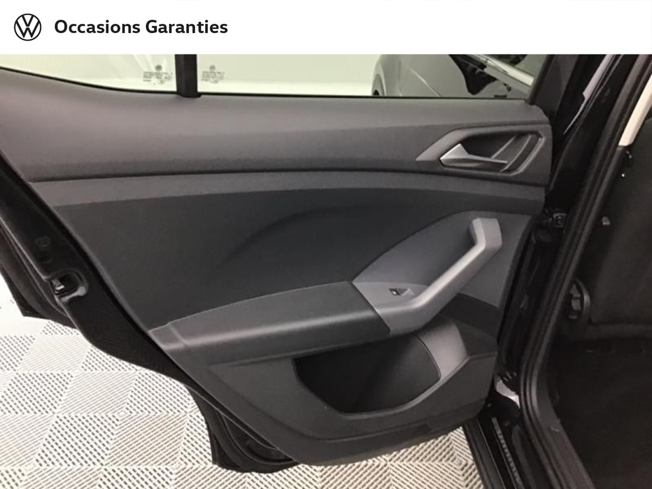 Voitures occasions VOLKSWAGEN T-CROSS Carat Villeneuve-d'Ascq