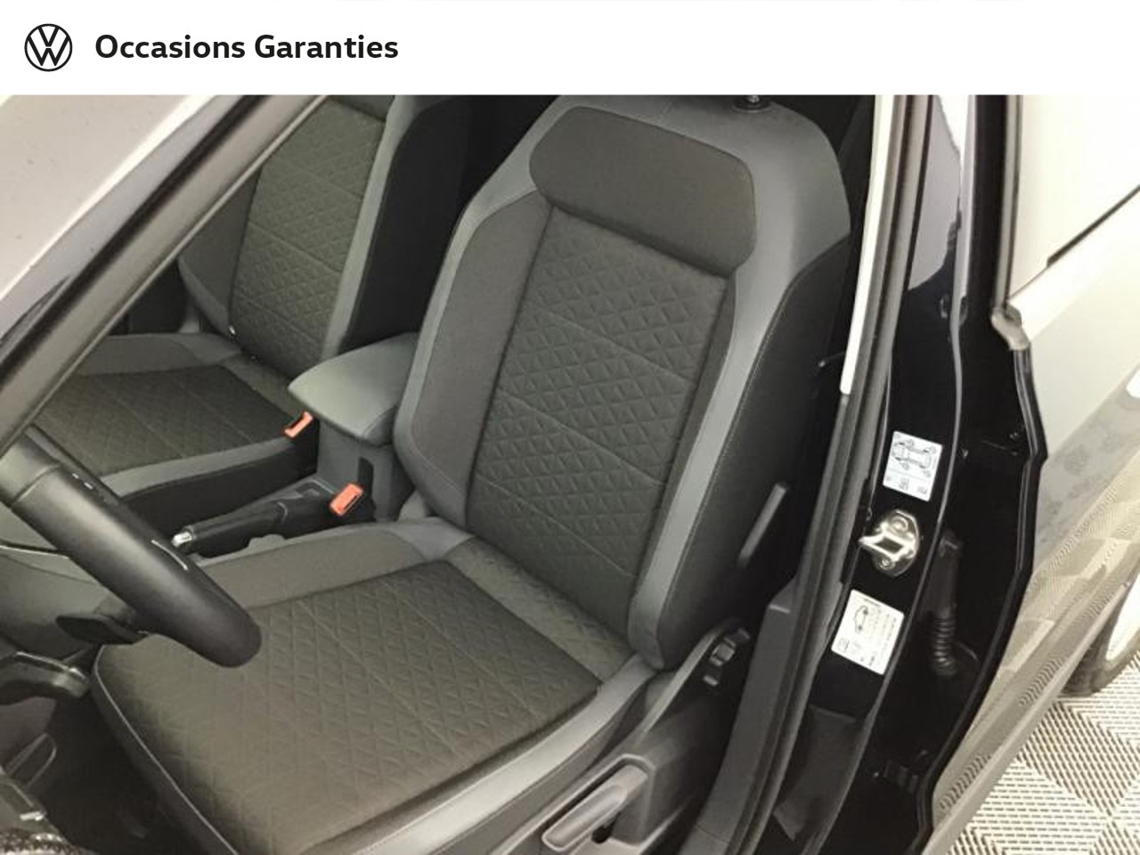 Voitures occasions VOLKSWAGEN T-CROSS Carat Villeneuve-d'Ascq