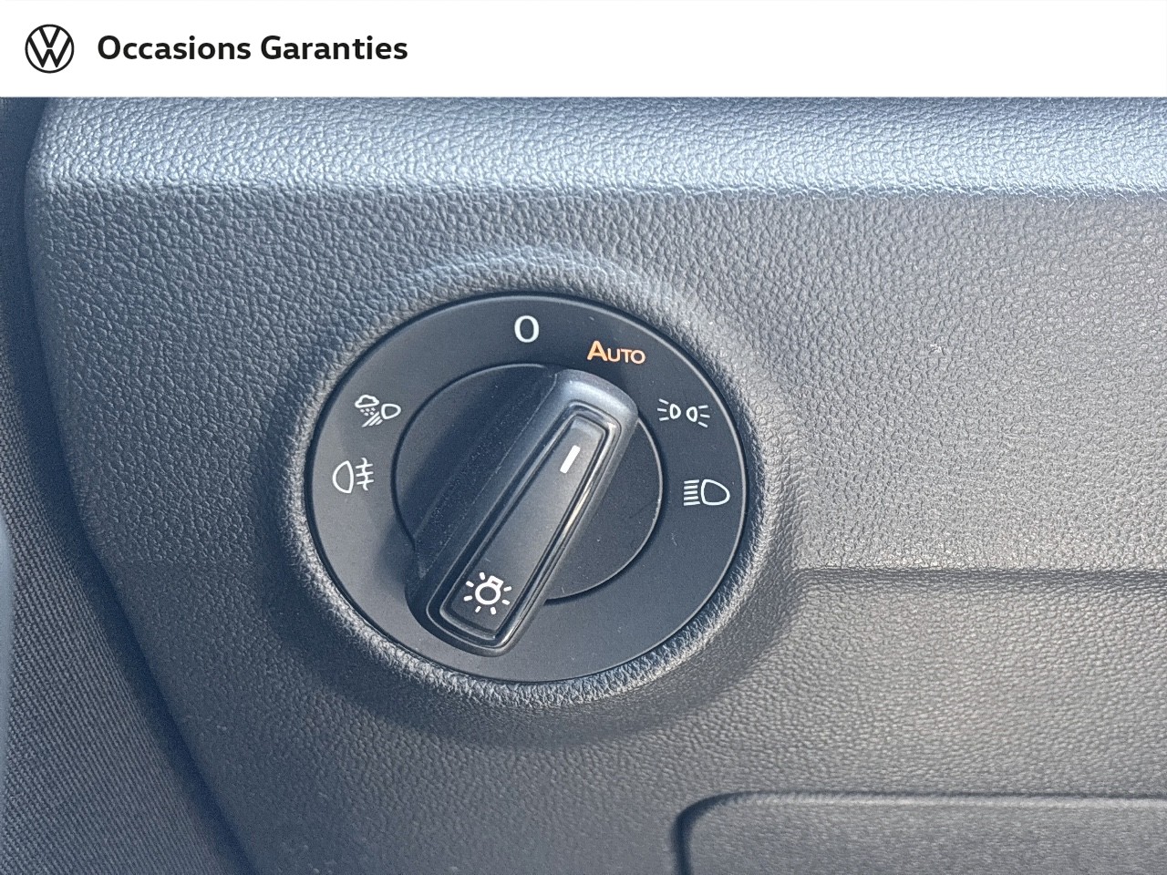 Voitures occasions VOLKSWAGEN T-ROC Life Lens