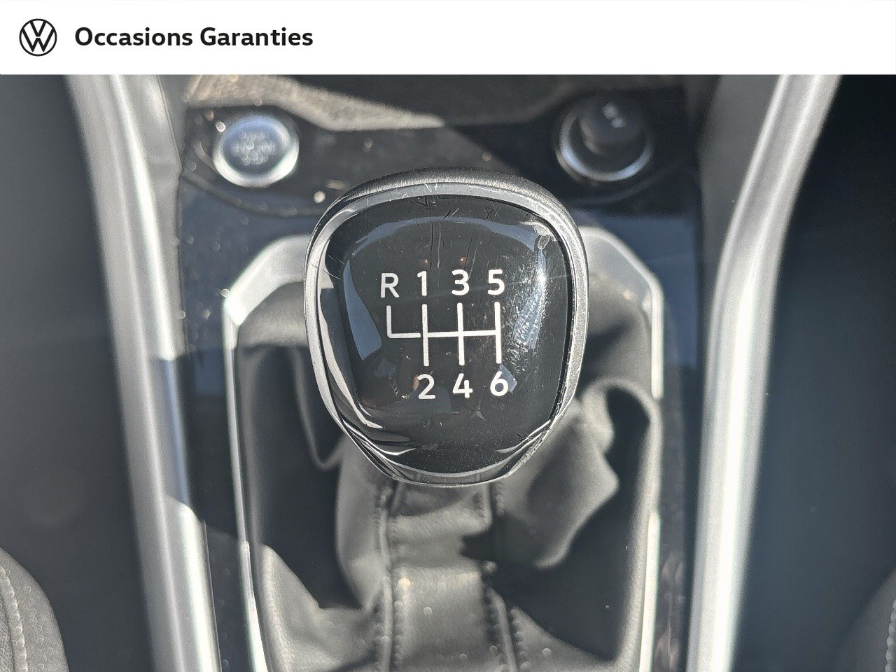 Voitures occasions VOLKSWAGEN T-ROC Life Lens