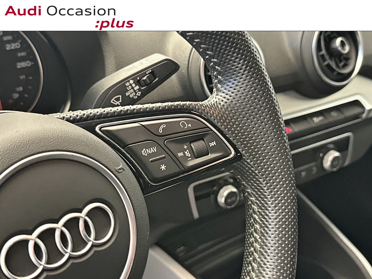 Voitures occasions Audi Q2 S line Vélizy-Villacoublay