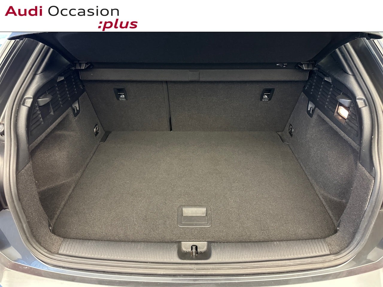 Voitures occasions Audi Q2 S line Vélizy-Villacoublay