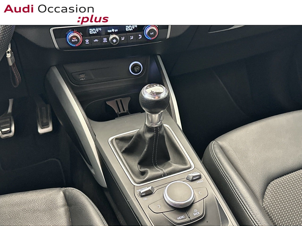 Voitures occasions Audi Q2 S line Vélizy-Villacoublay