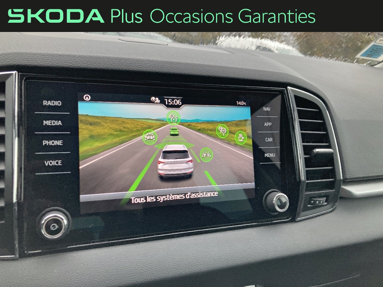 Voitures occasions ŠKODA KAROQ Ambition Lens