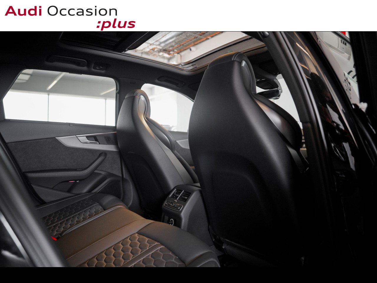 Voitures occasions Audi RS4 Avant Base Vélizy-Villacoublay