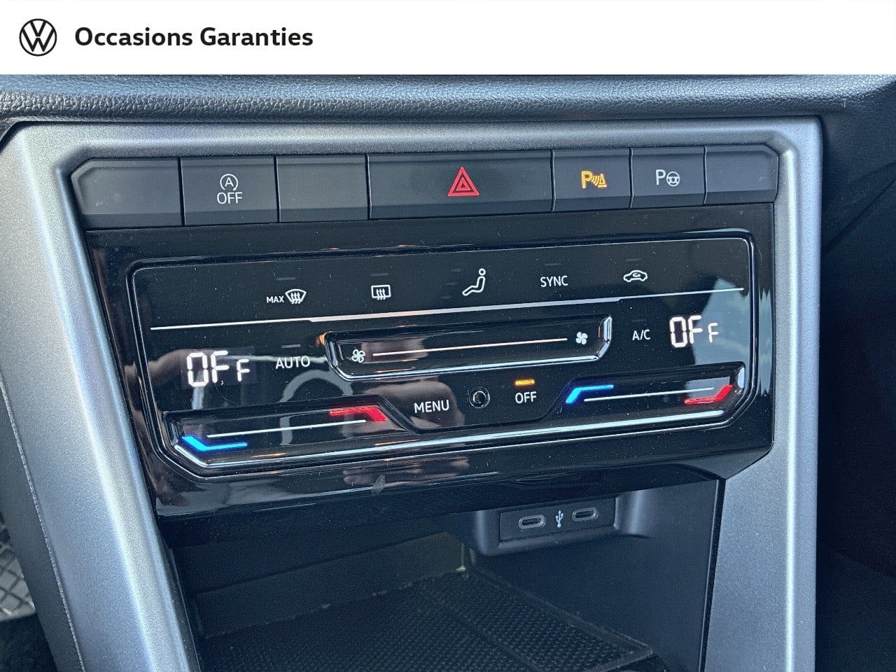 Voitures occasions VOLKSWAGEN T-ROC Life Lens