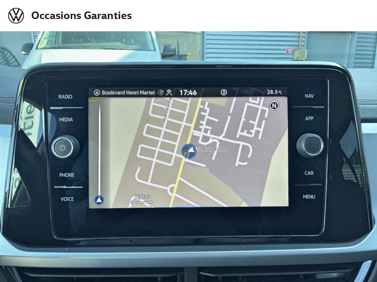 Voitures occasions VOLKSWAGEN T-ROC Life Lens