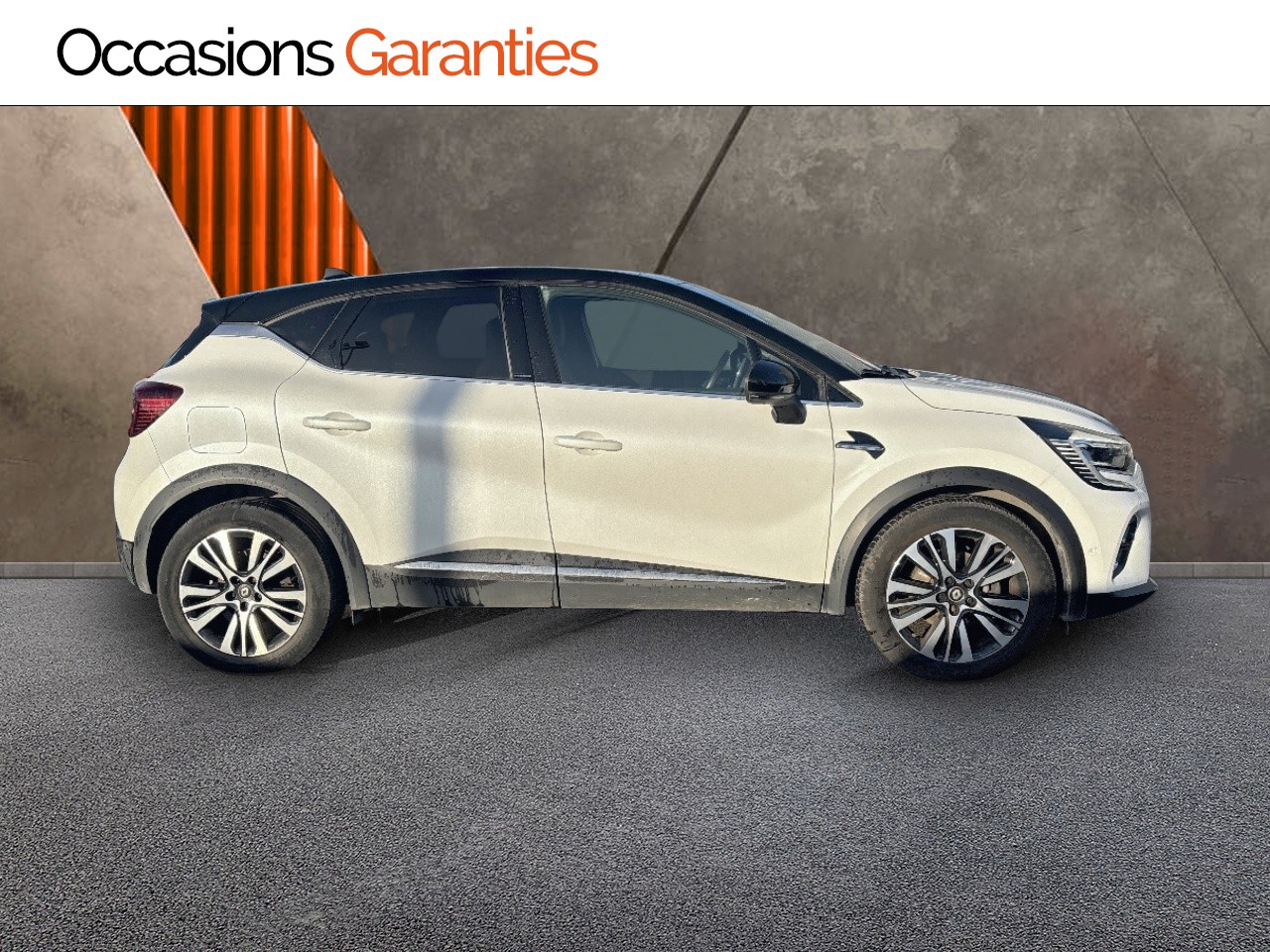 Voitures occasions RENAULT CAPTUR Initiale Paris Lens
