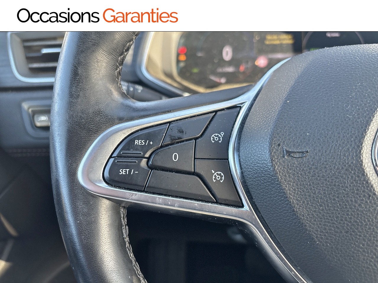 Voitures occasions RENAULT CAPTUR Initiale Paris Lens