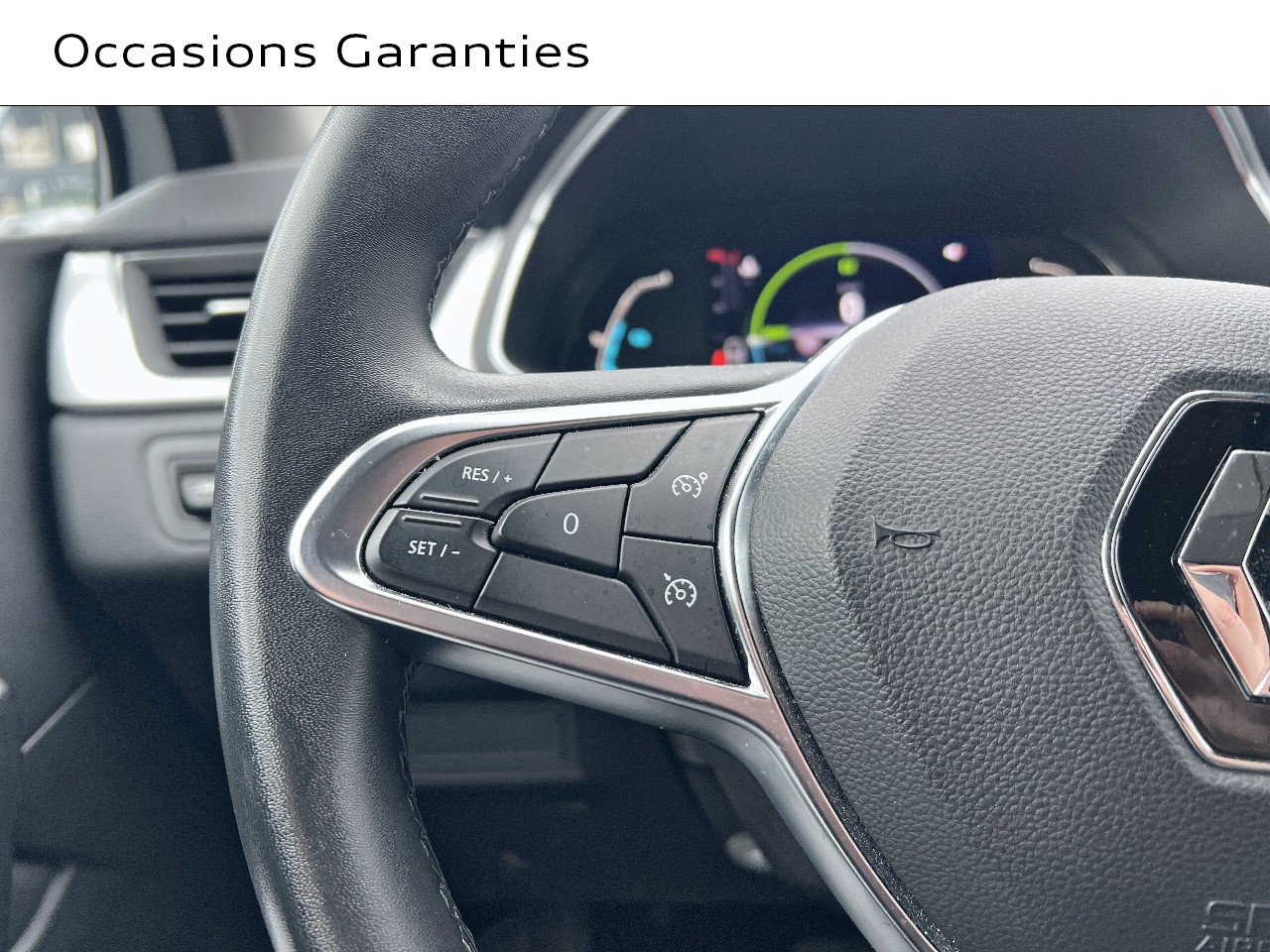 Voitures occasions RENAULT CAPTUR Intens Saint-Thibault-des-Vignes