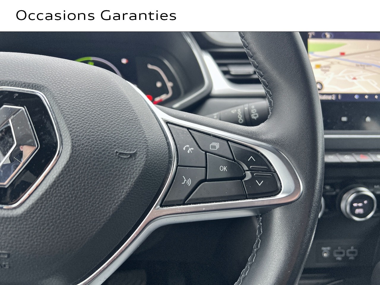 Voitures occasions RENAULT CAPTUR Intens Saint-Thibault-des-Vignes