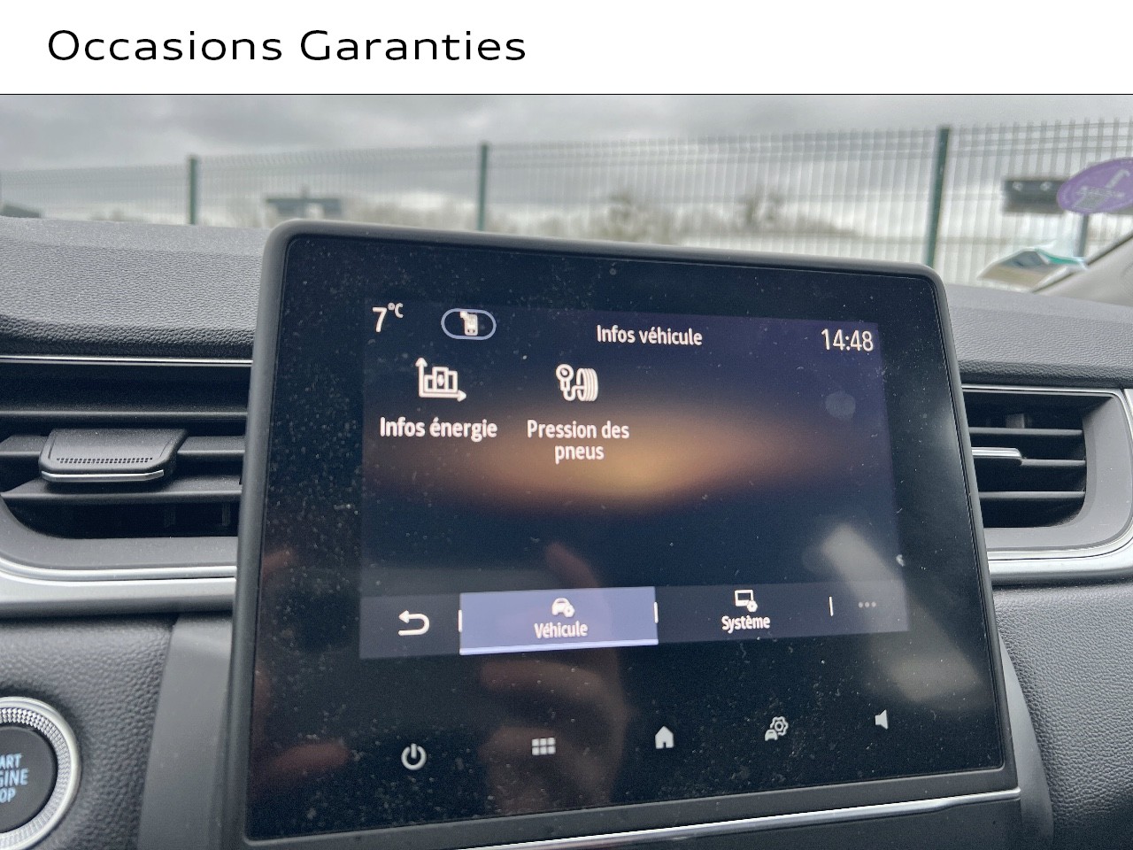 Voitures occasions RENAULT CAPTUR Intens Saint-Thibault-des-Vignes