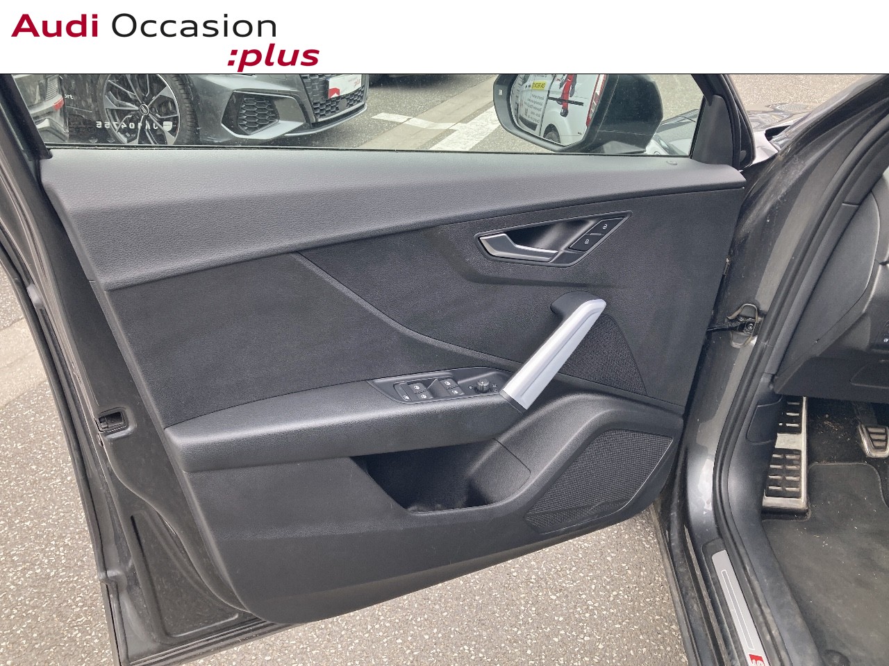 Voitures occasions Audi Q2 S line Lille