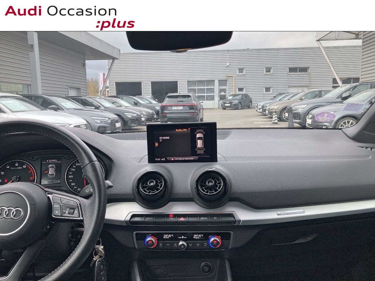 Voitures occasions Audi Q2 S line Lille