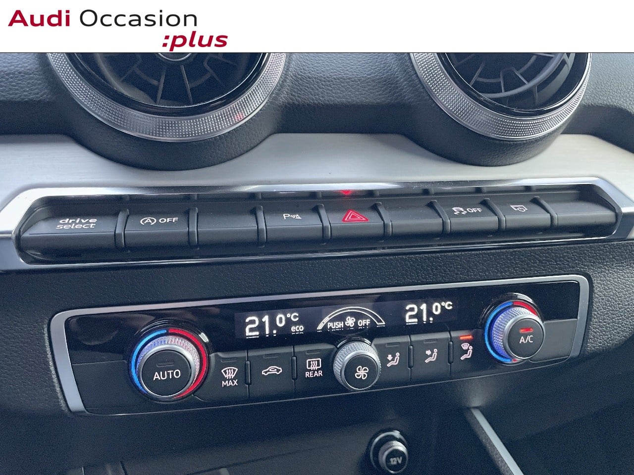 Voitures occasions Audi Q2 S line Lens