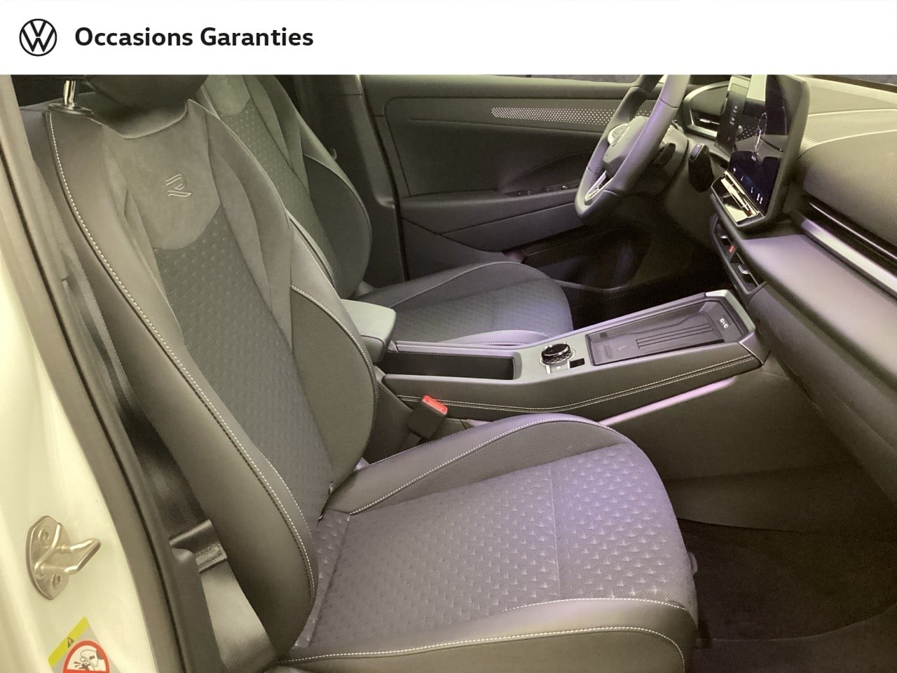 Voitures occasions VOLKSWAGEN T-ROC R-Line Mougins