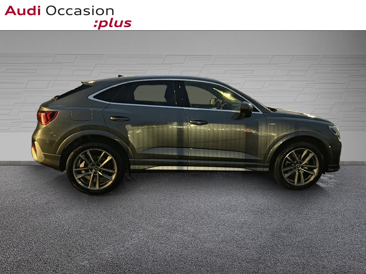 Voitures occasions Audi Q3 Sportback S line Saint-Thibault-des-Vignes