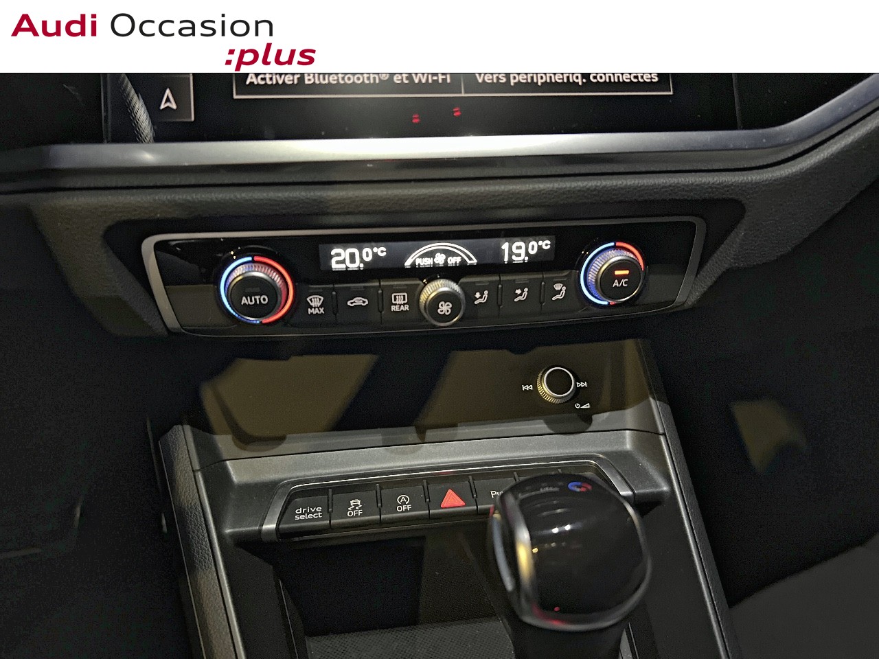 Voitures occasions Audi Q3 Sportback S line Saint-Thibault-des-Vignes