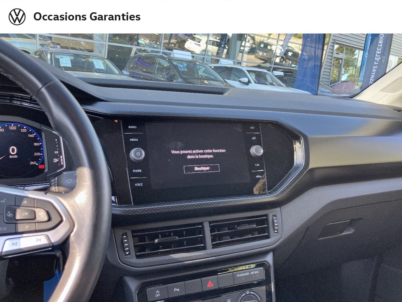 Voitures occasions VOLKSWAGEN T-CROSS Life Tech Villeneuve-d'Ascq