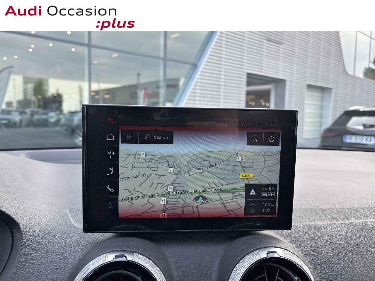 Voitures occasions Audi Q2 S line Mougins