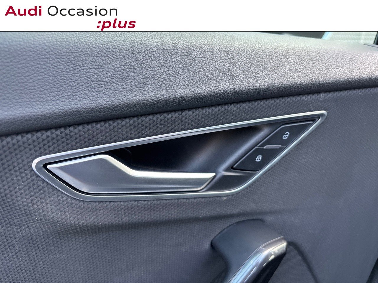 Voitures occasions Audi Q2 S line Mougins