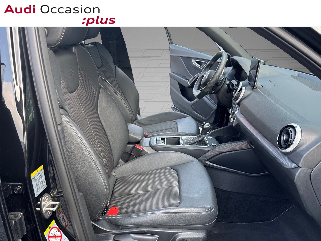 Voitures occasions Audi Q2 S line Mougins