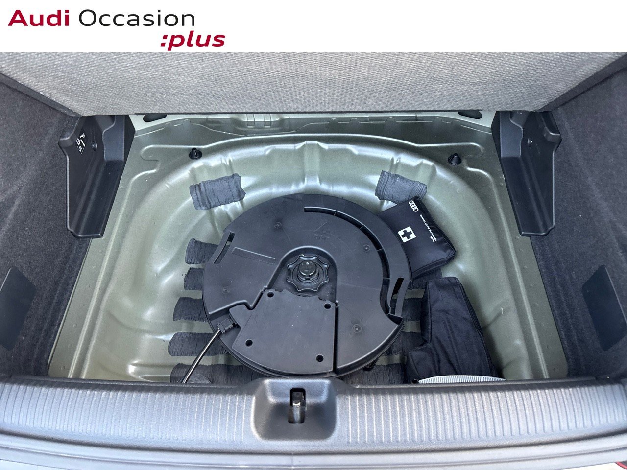 Voitures occasions Audi Q2 S line Mougins