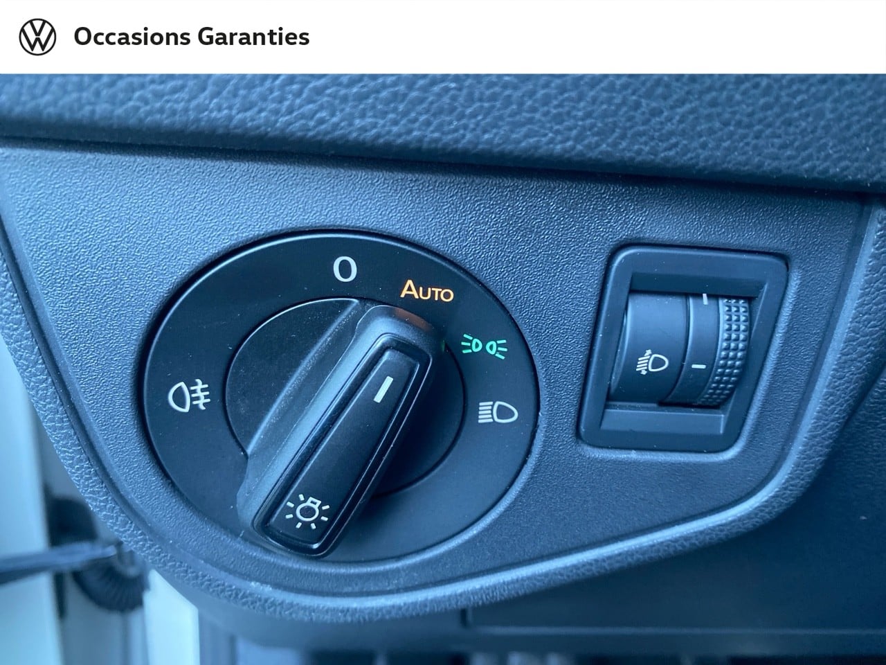 Voitures occasions VOLKSWAGEN POLO Life Rezé