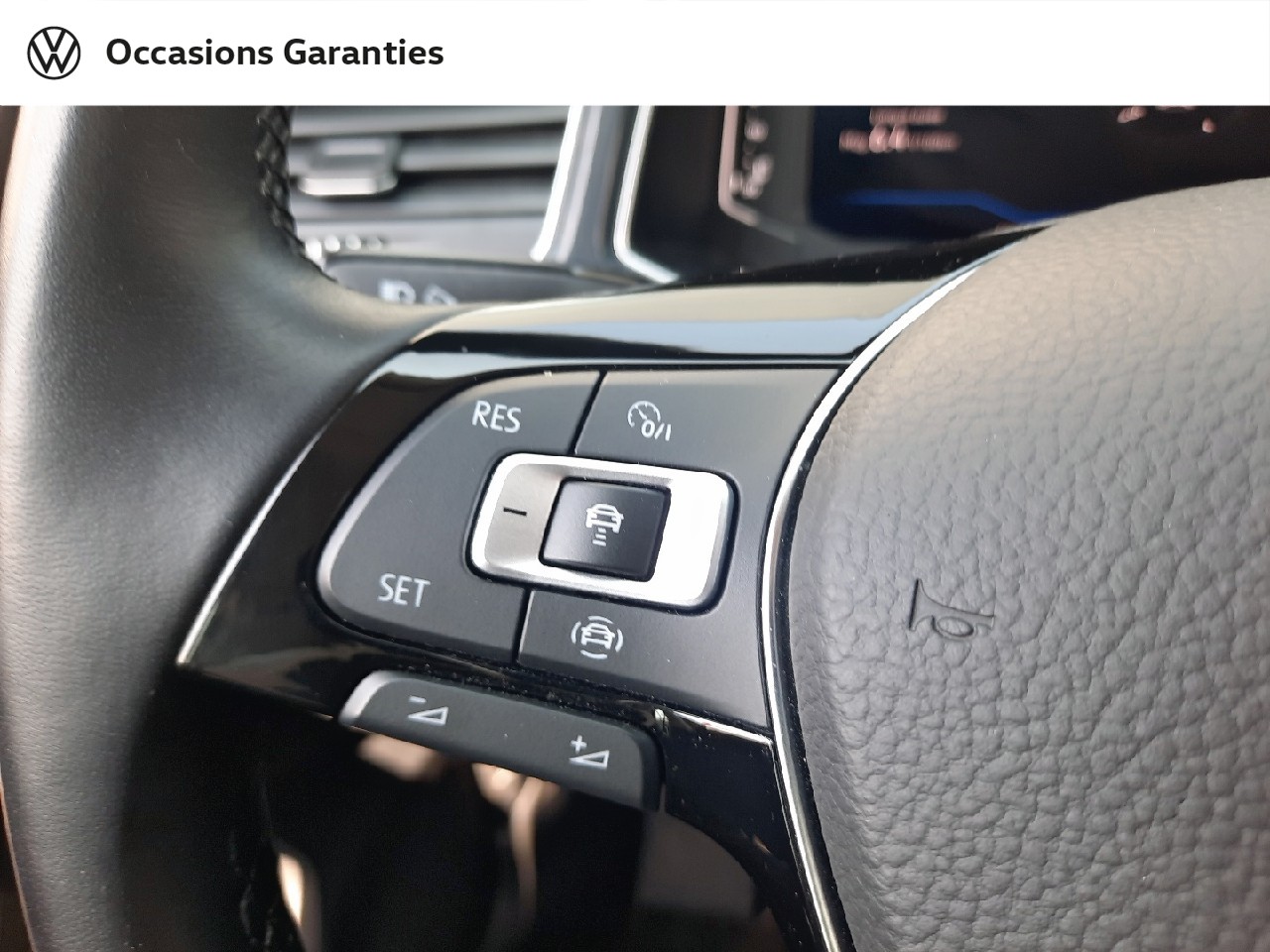 Voitures occasions VOLKSWAGEN T-ROC Carat Lens