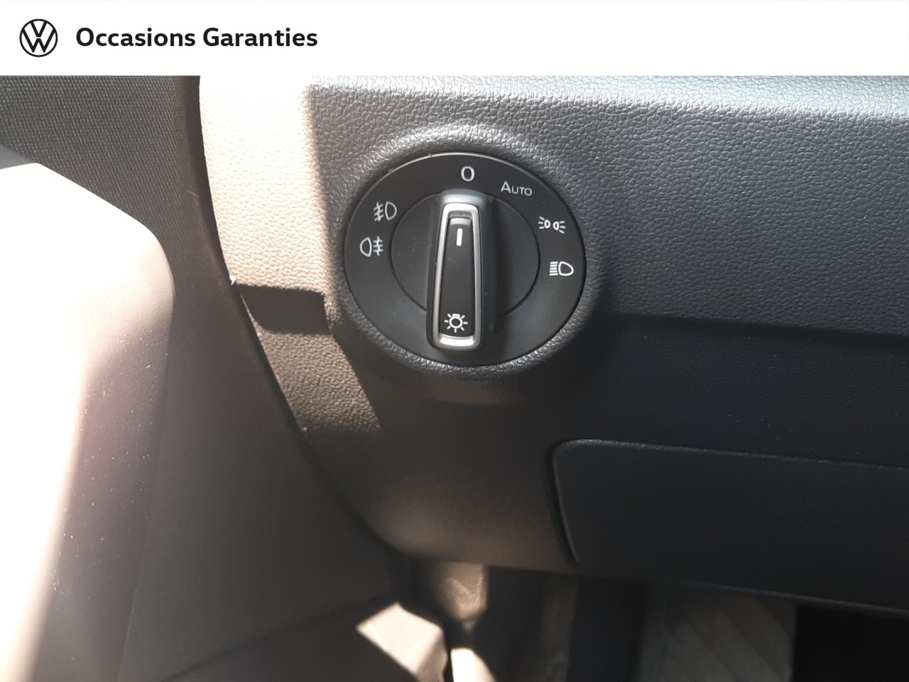 Voitures occasions VOLKSWAGEN T-ROC Carat Lens