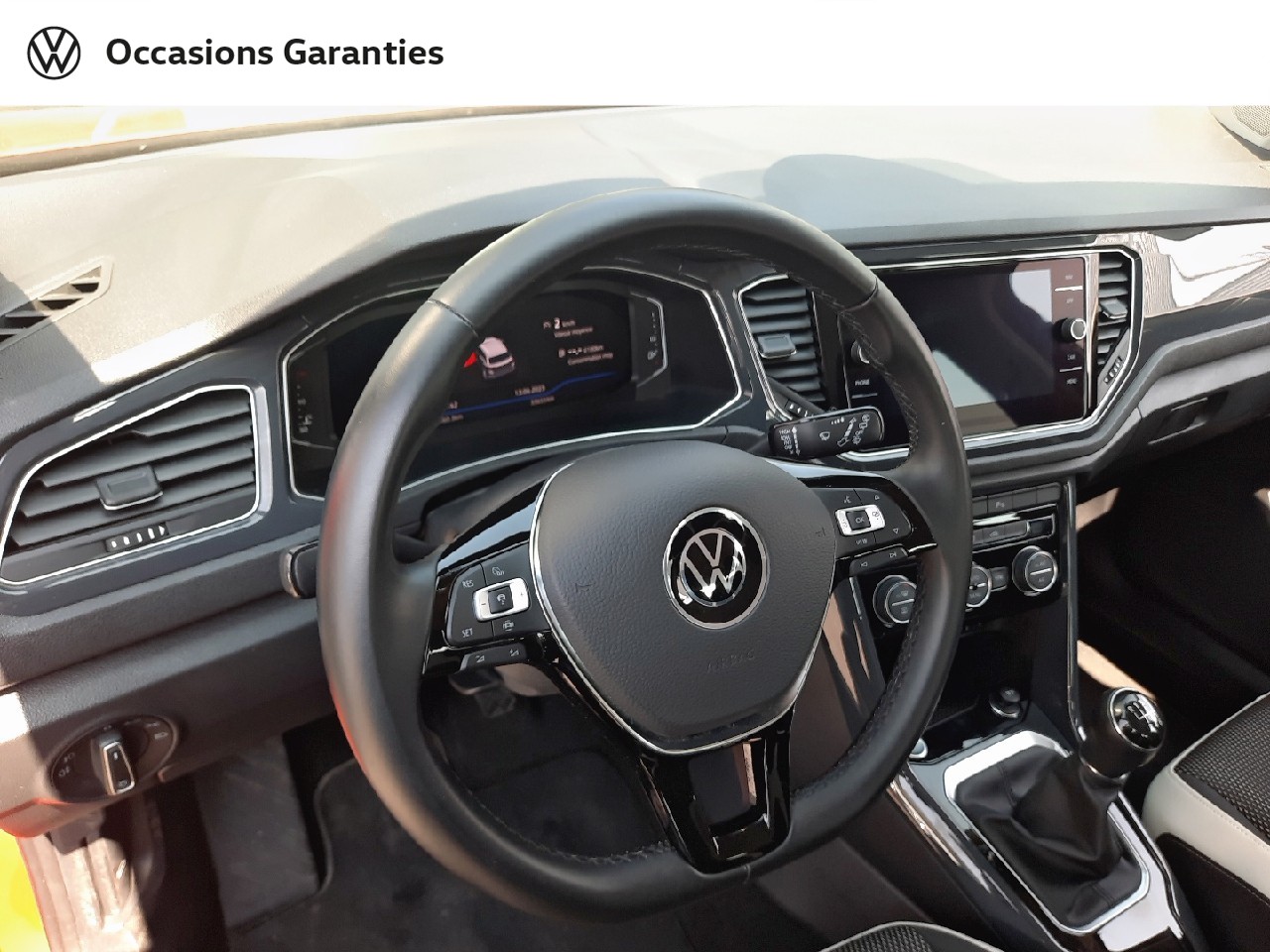 Voitures occasions VOLKSWAGEN T-ROC Carat Lens