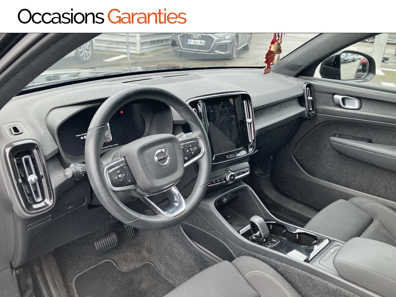 Voitures occasions VOLVO C40 Start Lens