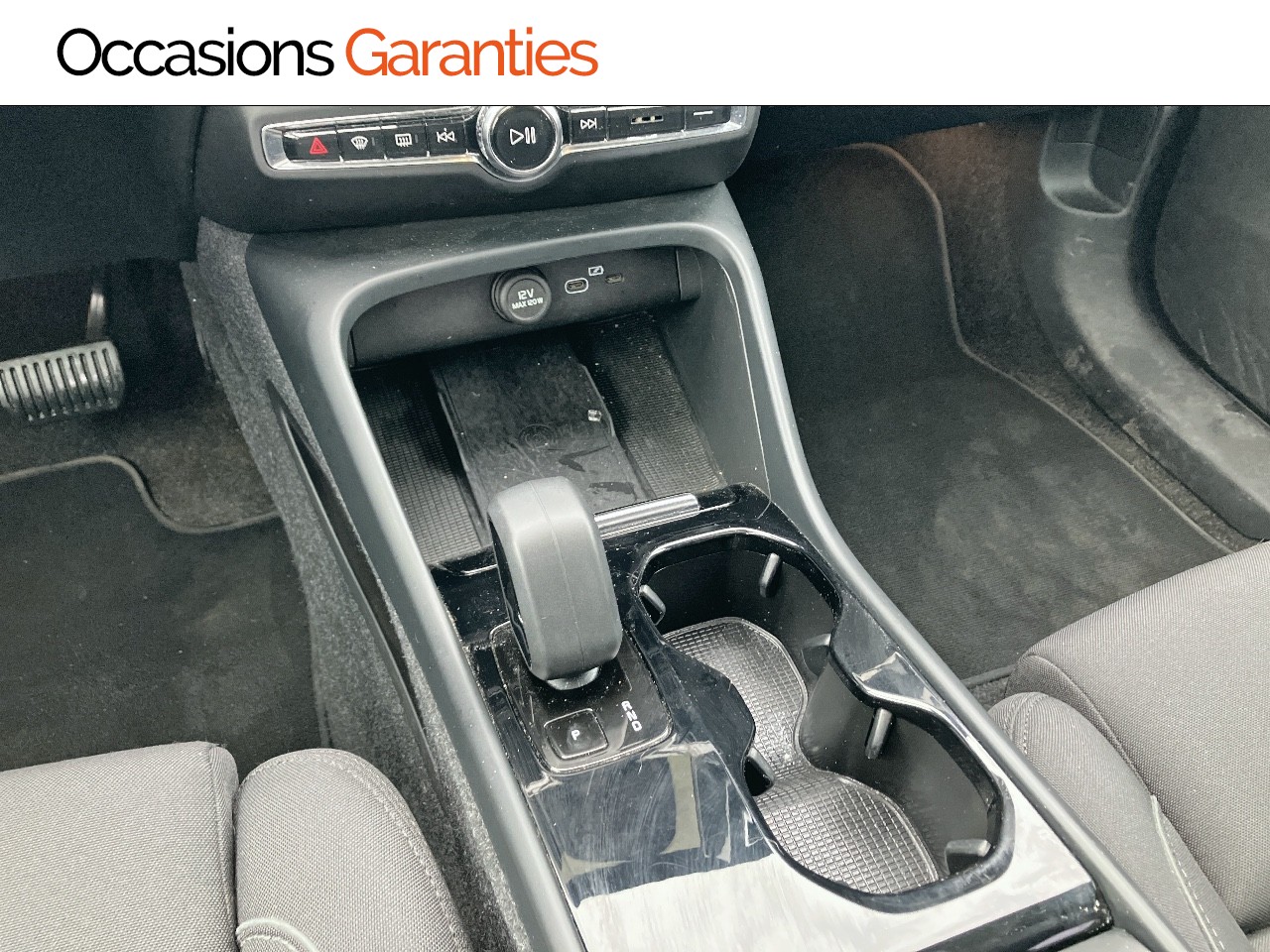 Voitures occasions VOLVO C40 Start Lens