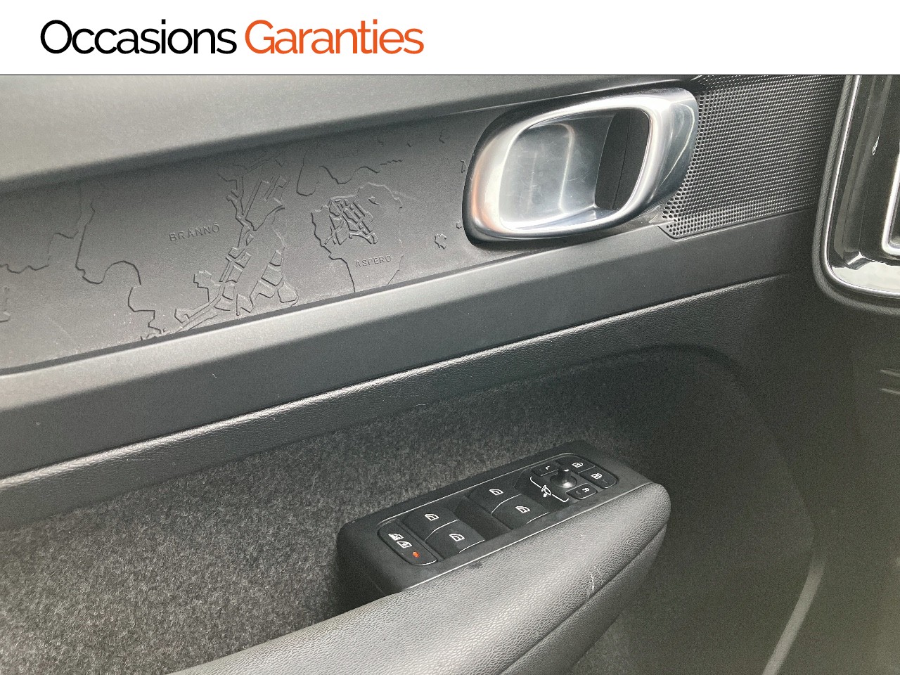 Voitures occasions VOLVO C40 Start Lens