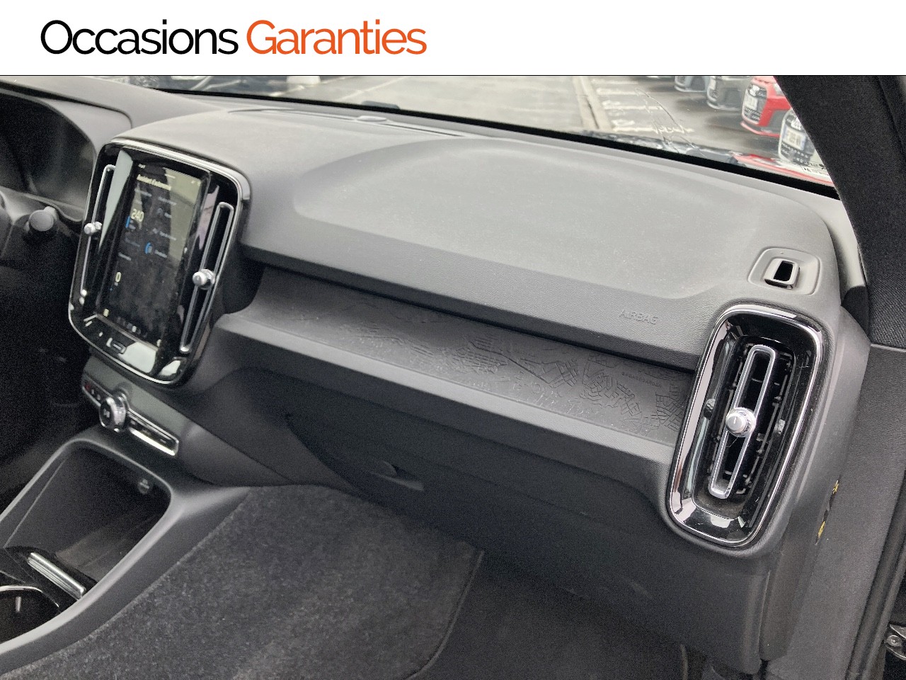 Voitures occasions VOLVO C40 Start Lens