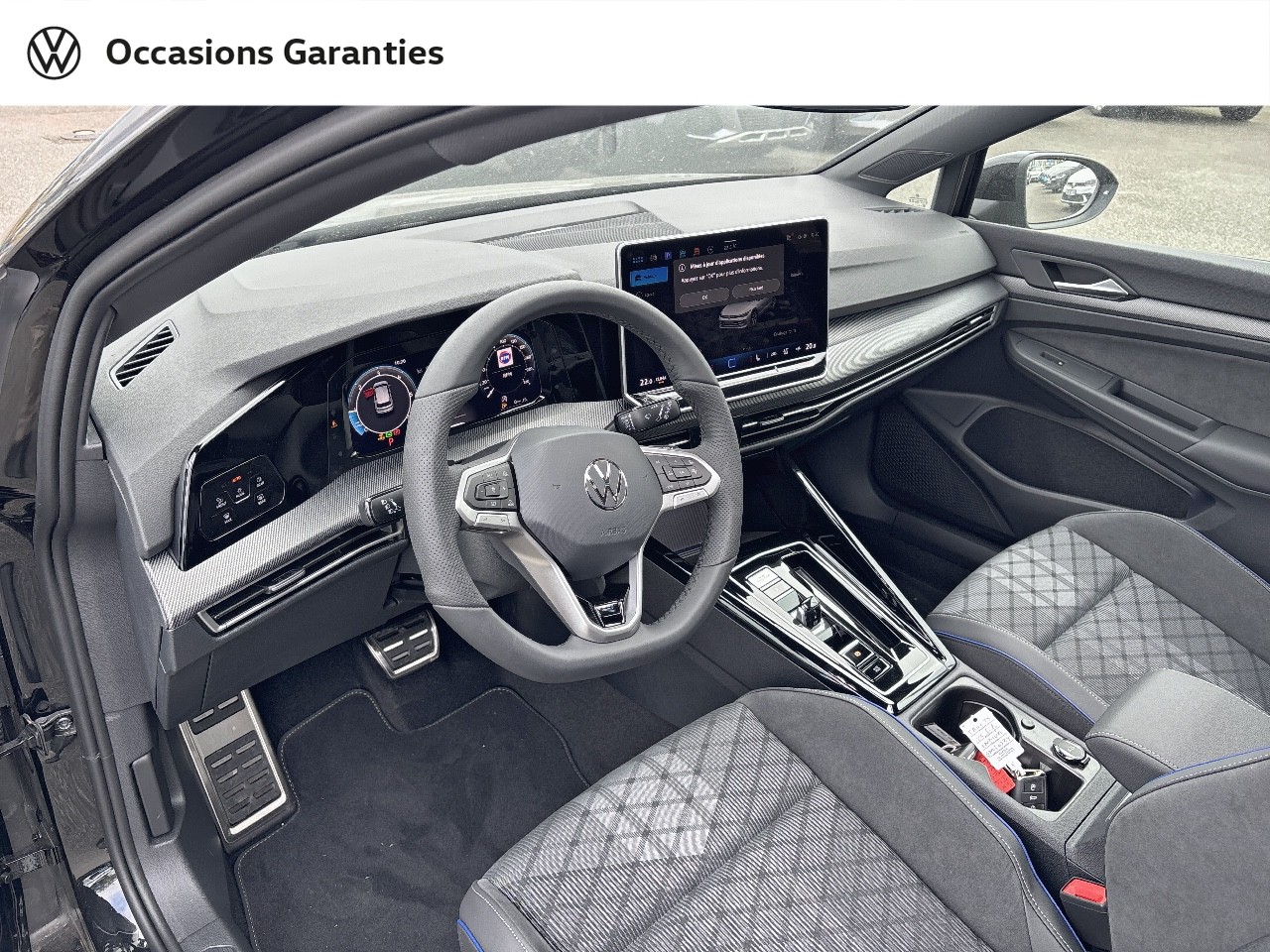 Voitures occasions VOLKSWAGEN GOLF R-Line Cesson-Sévigné