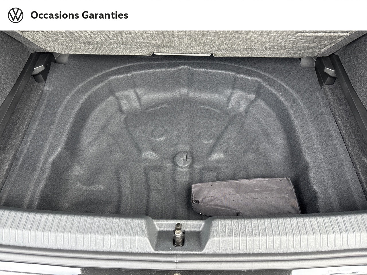 Voitures occasions VOLKSWAGEN GOLF R-Line Cesson-Sévigné