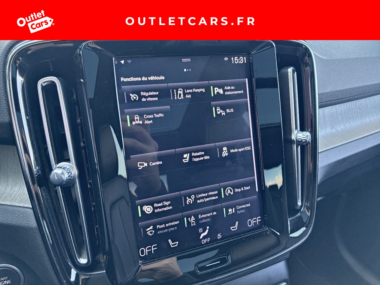 Voitures occasions VOLVO XC40 Inscription Luxe Rezé