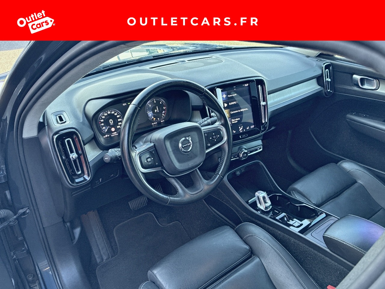 Voitures occasions VOLVO XC40 Inscription Luxe Rezé