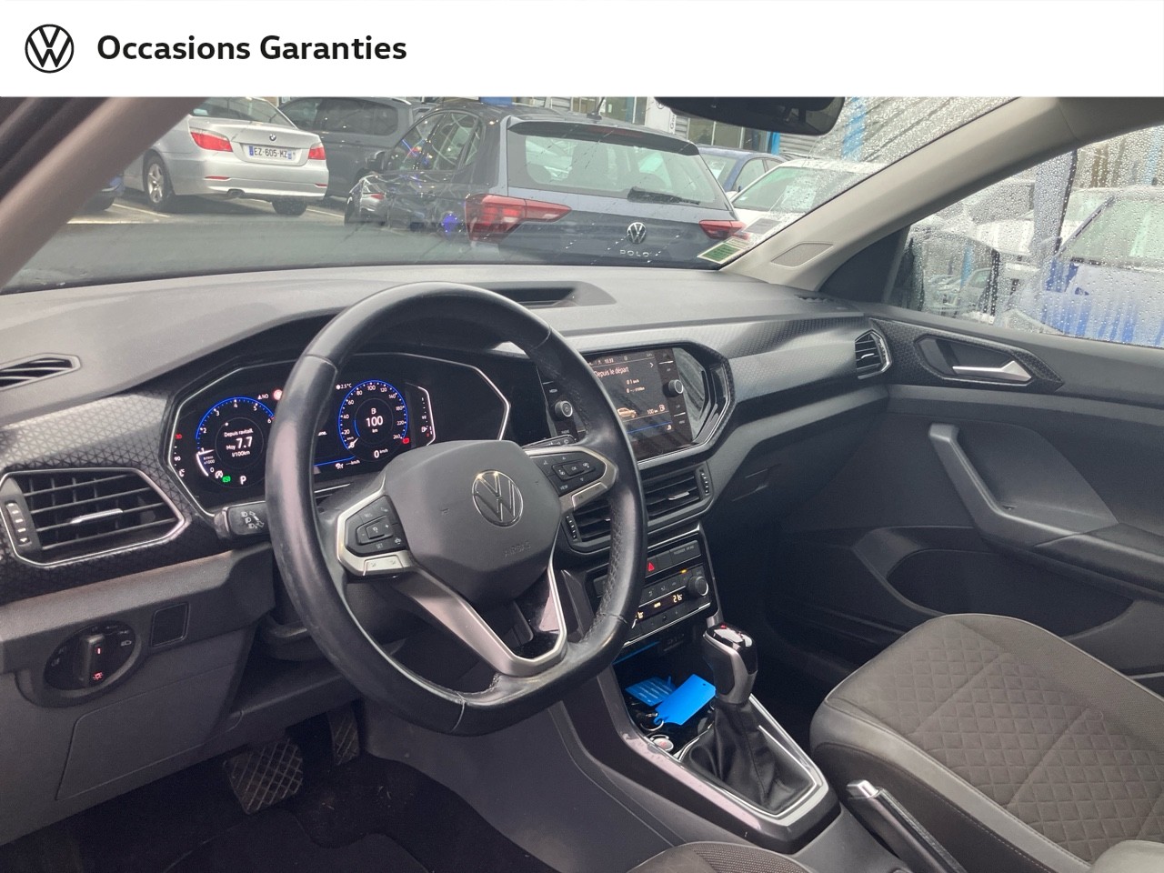 Voitures occasions VOLKSWAGEN T-CROSS Carat Villeneuve-d'Ascq