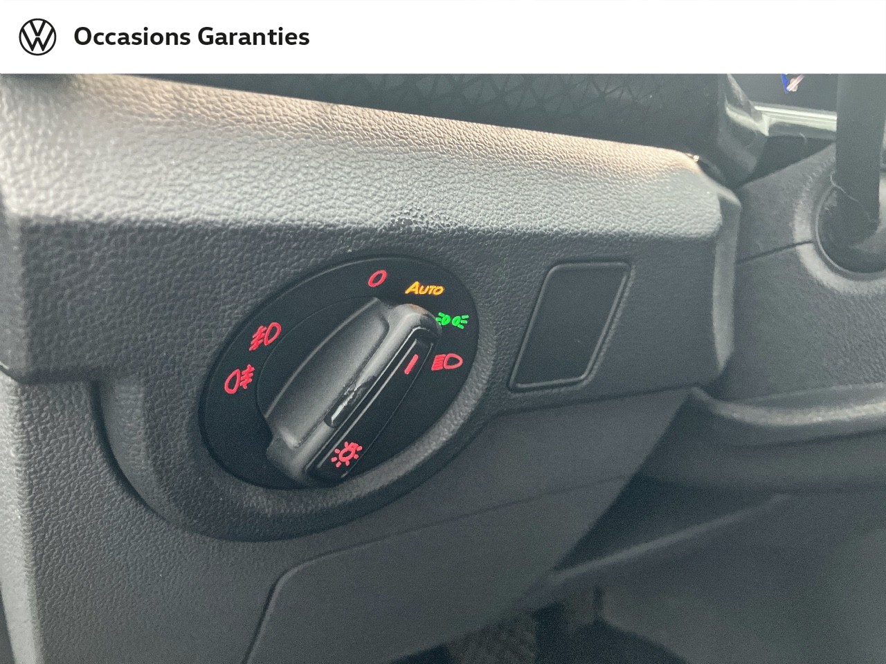 Voitures occasions VOLKSWAGEN T-CROSS Carat Villeneuve-d'Ascq