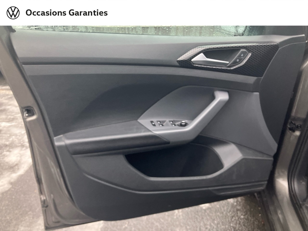 Voitures occasions VOLKSWAGEN T-CROSS Carat Villeneuve-d'Ascq