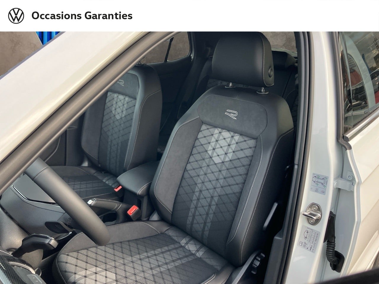 Voitures occasions VOLKSWAGEN T-CROSS R-Line Dechy