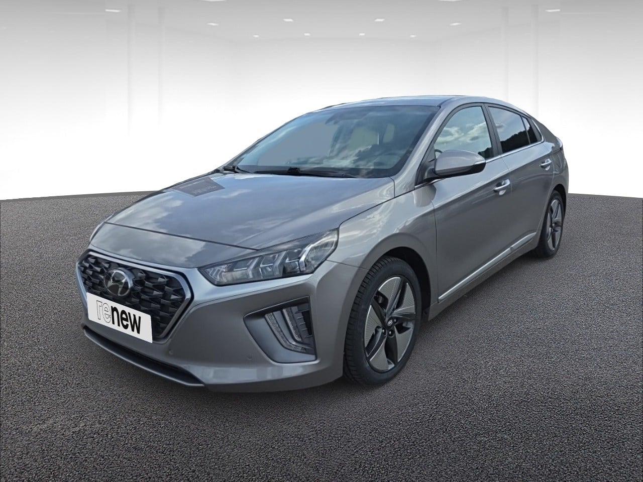 Hybrid 141ch Executive