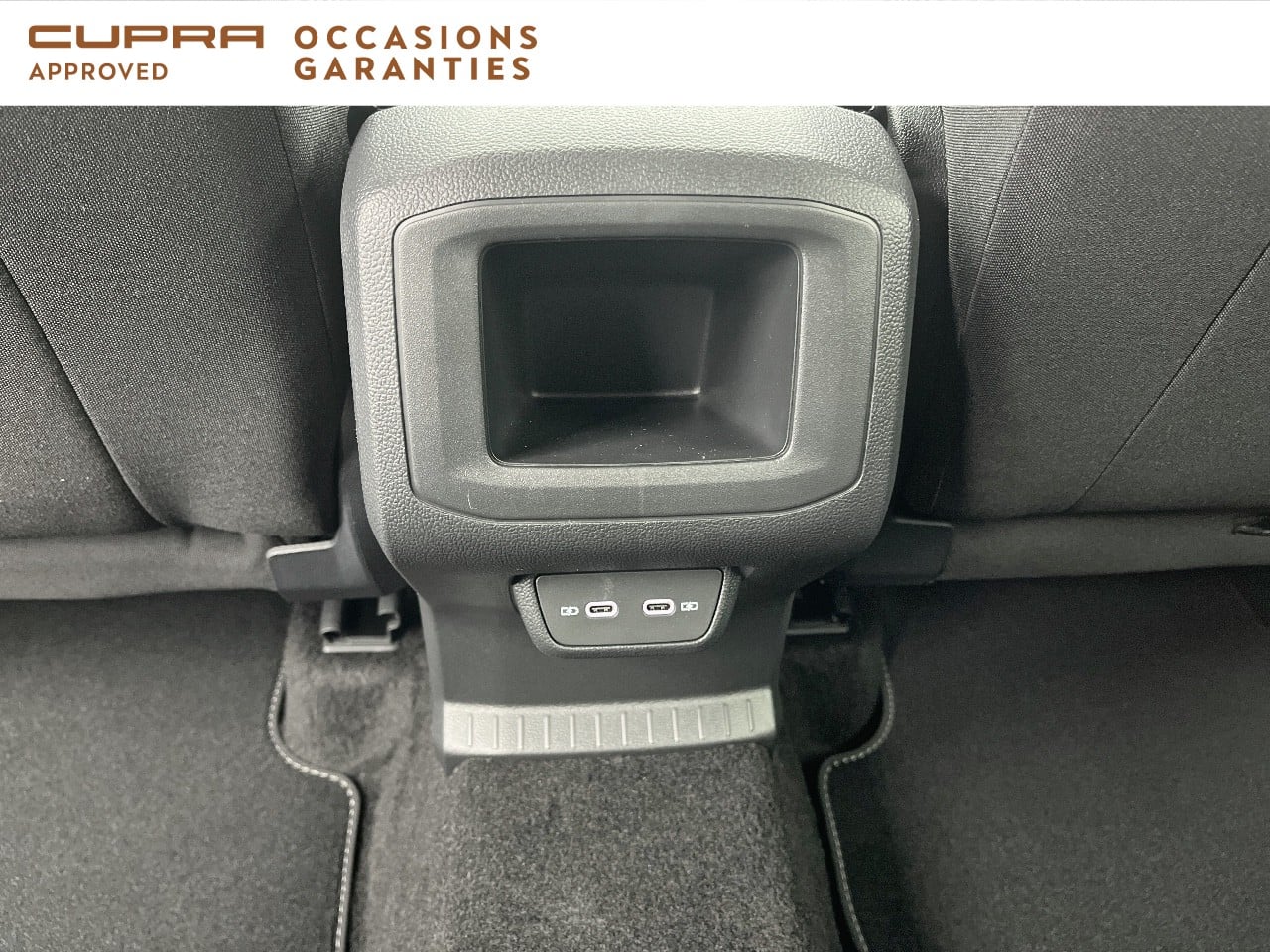 Voitures occasions VOLKSWAGEN T-CROSS R-Line Orvault