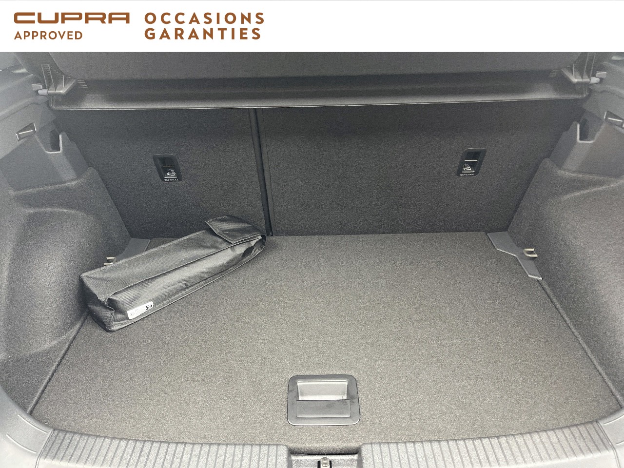 Voitures occasions VOLKSWAGEN T-CROSS R-Line Orvault