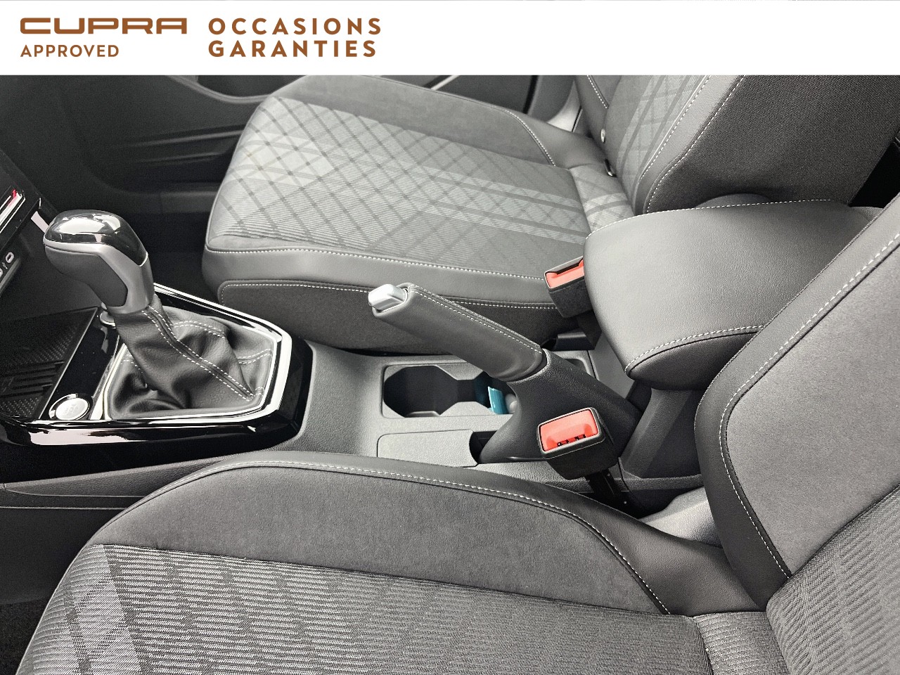 Voitures occasions VOLKSWAGEN T-CROSS R-Line Orvault