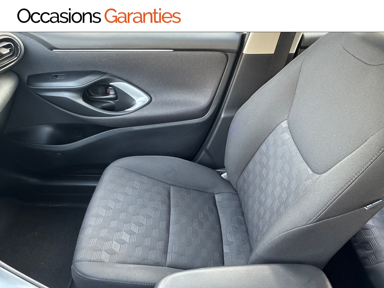 Voitures occasions TOYOTA YARIS Dynamic Clermont-Ferrand