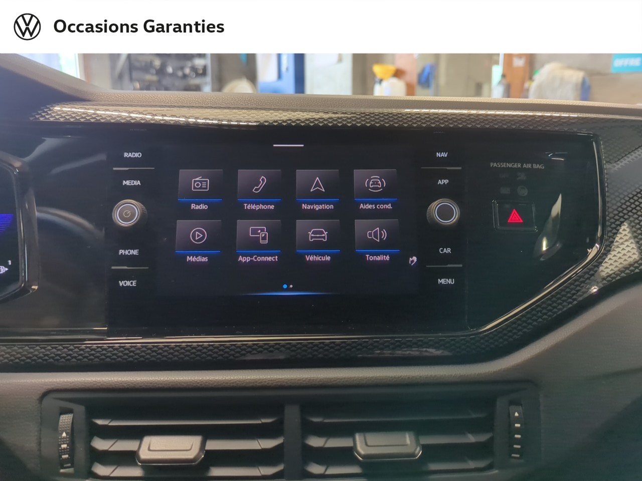 Voitures occasions VOLKSWAGEN POLO Life Lens